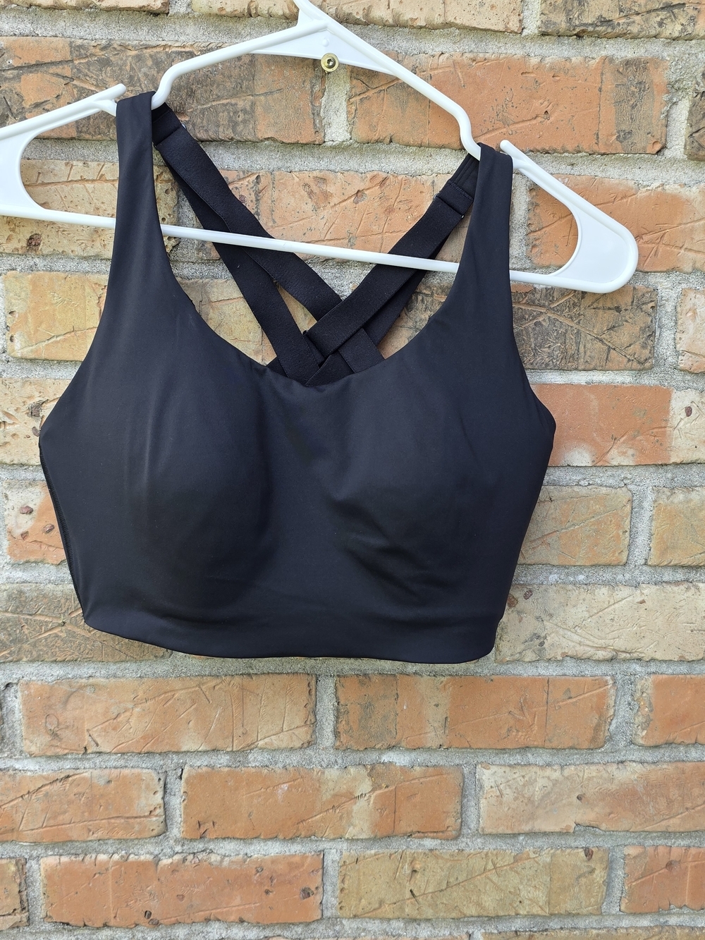 lululemon athletica Black Crisscross Back Sports Bra